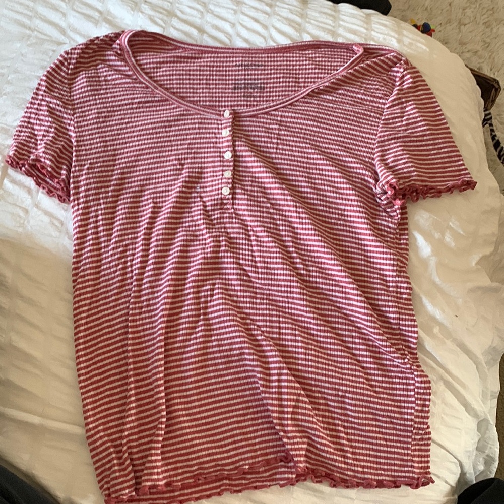 Arizona jean and co red and white striped shirt